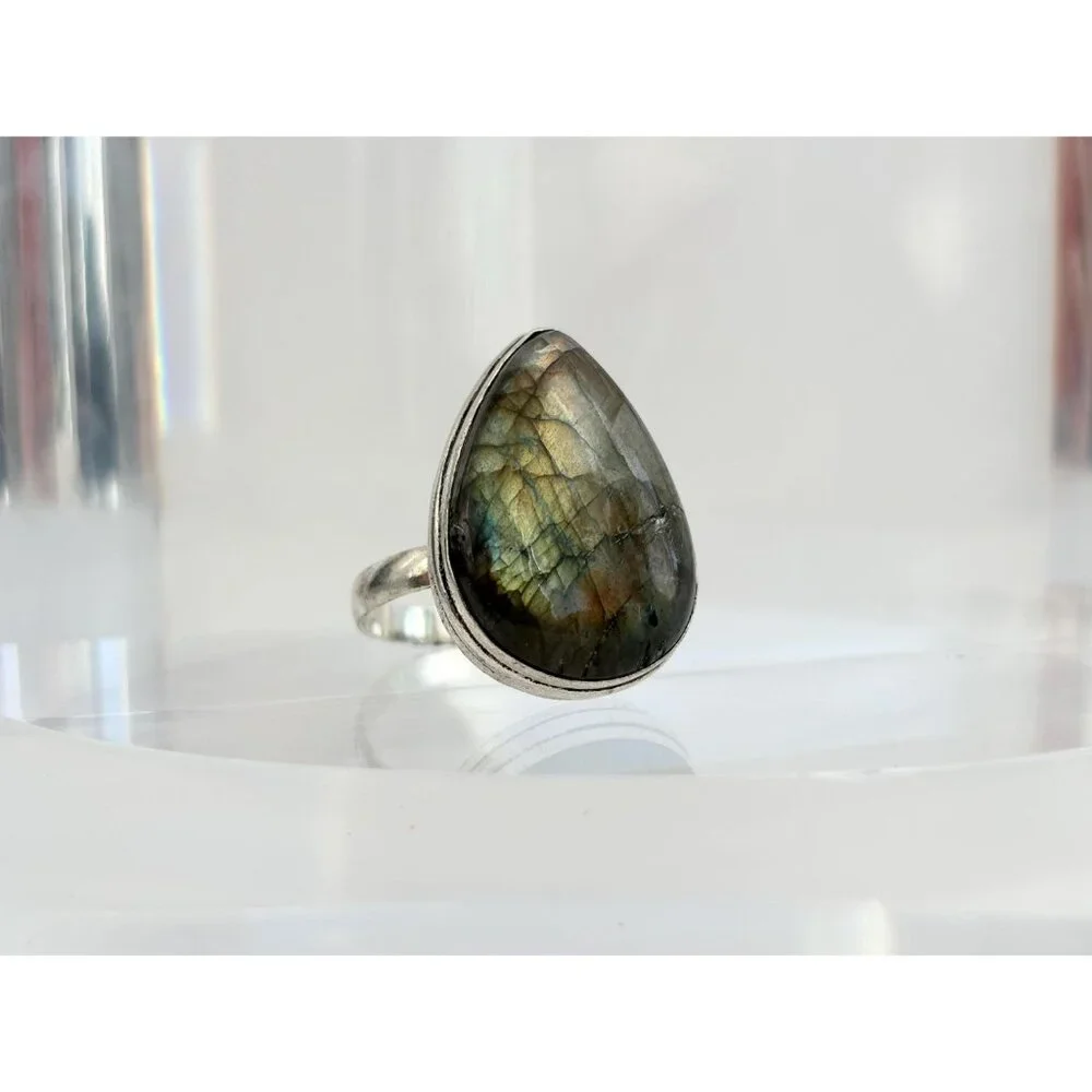 Teardrop Shaped Labradorite Vintage Sterling Silver Cabochon Ring - sz 12 - Picture 3 of 10